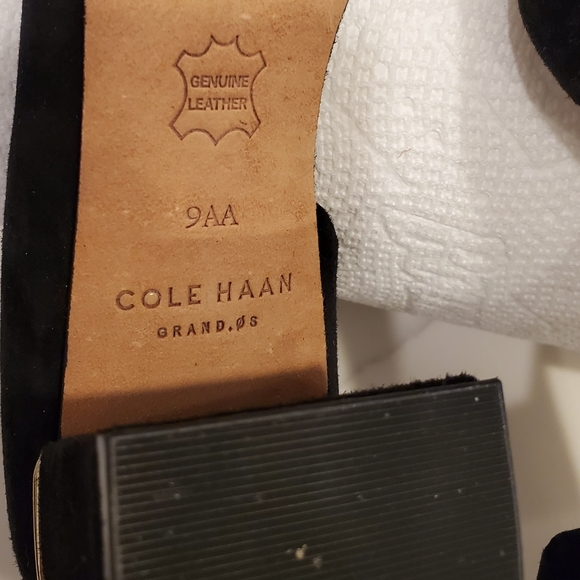 *final price* Cole Haan black "Laree Grand" suede pumps sz 9AA - Picture 4 of 9